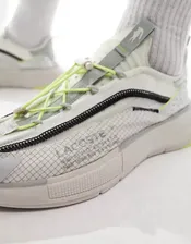 Lacoste Audyssor lite trainers in white